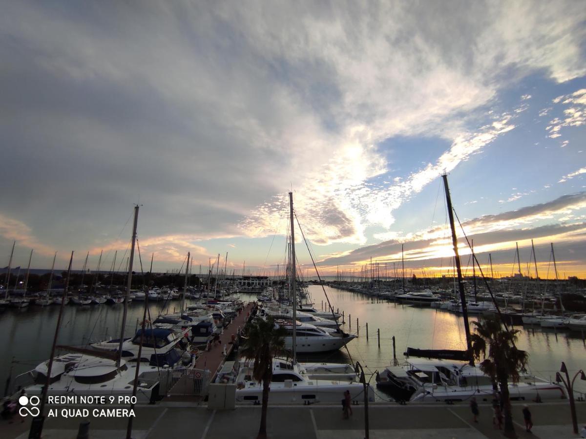 Classe 3 Etoiles - Magnifique Vue Sur Le Port - Wifi Et Clim La Grande-Motte Exterior foto